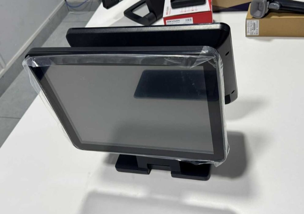 Двухэкранный касса-моноблок POSTECH для кафе, ресторана и магазина