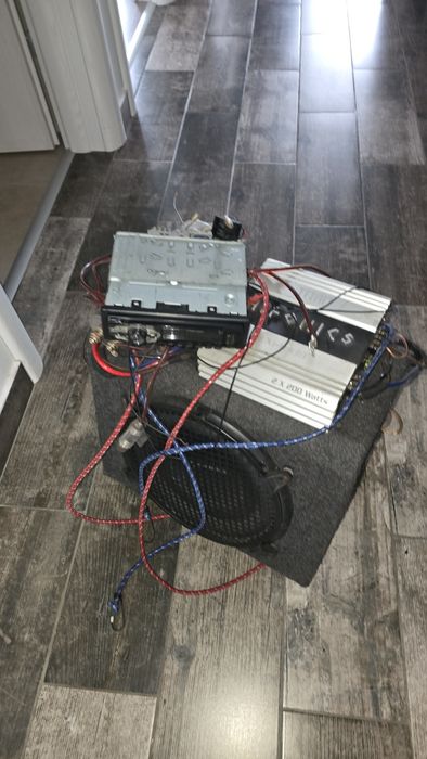 Vânt subwoofer pioneer + Casetofon   pioneer cu usb