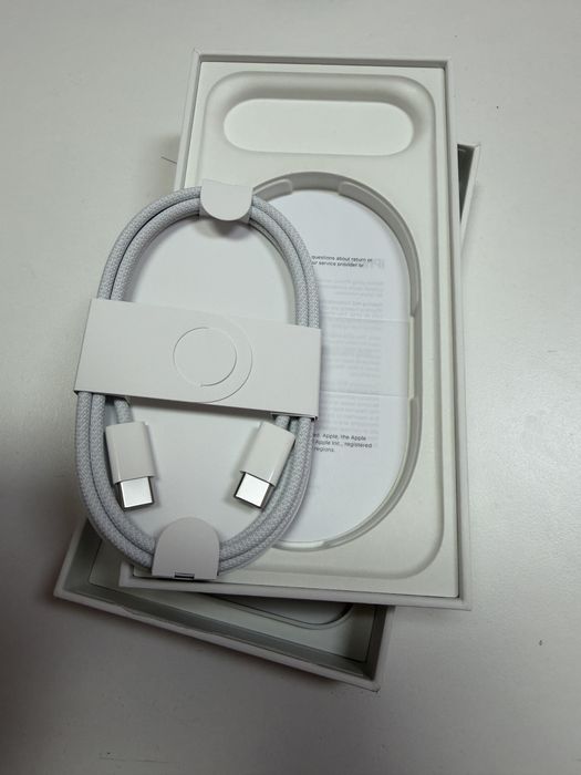 Нов Iphone 17 Air ,Sky Blue,256 Gb