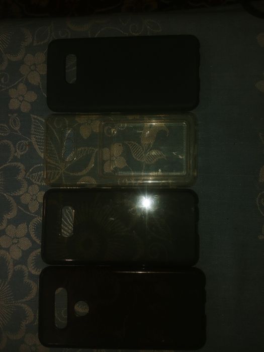 telefonlar uchun G'iloflar