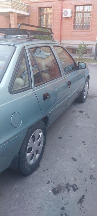 Daewoo Nexia 2. 2008 .