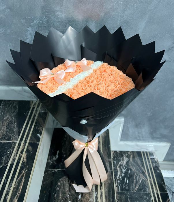 Buchete din spuma simple sau cu accesorii