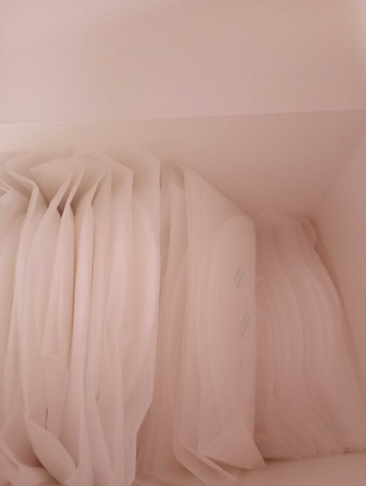 Електрическа помпа за кърма с 3D подплънки и торбички за кърма към нея