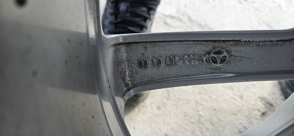 Джанти с гуми за Мерцедес GLA -19"