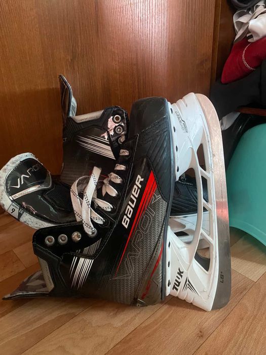 Bauer vapor размер 9