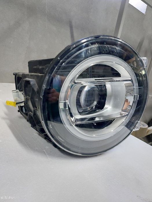 far dreapta multibeam + aripa fata originale mercedes g w463