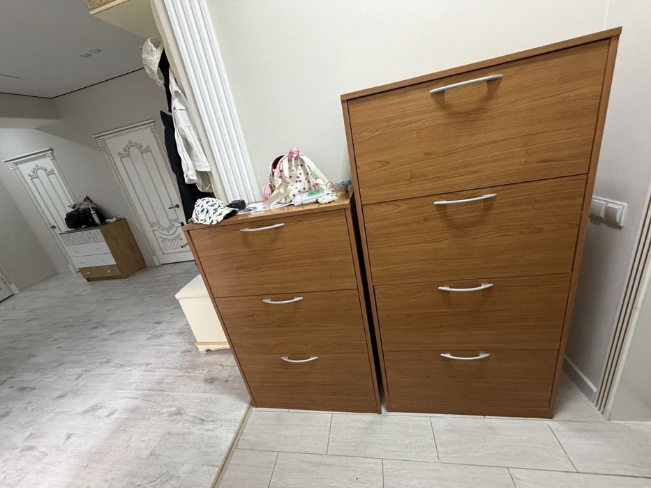 Продам обувницы