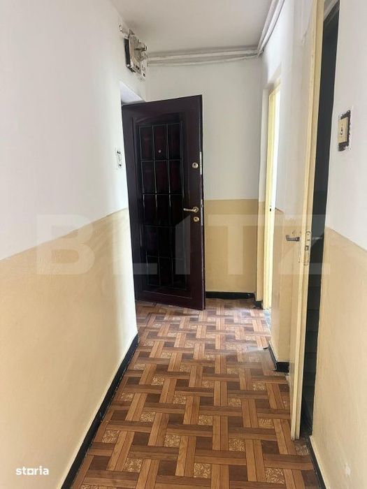 Apartament 3 camere, 35 mp, zona Micro 1
