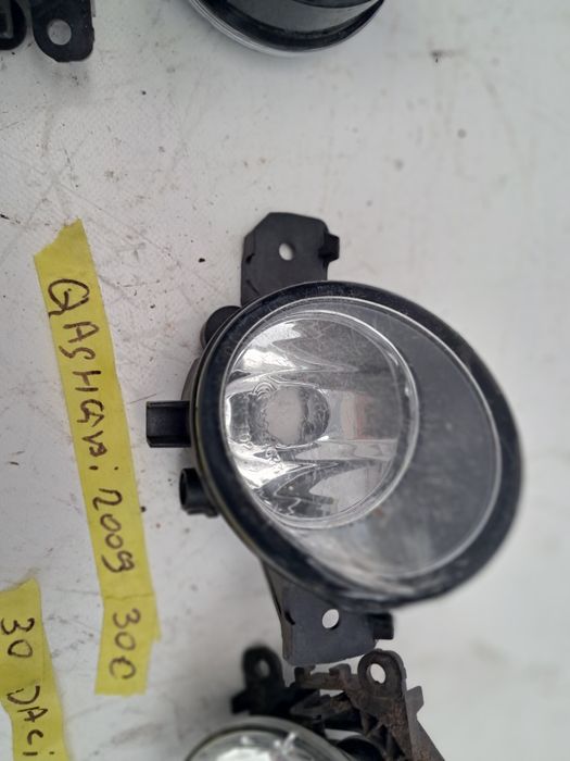 Халоген Renault Clio 4 Captur Dacia Duster Jogger Nissan Qashqai