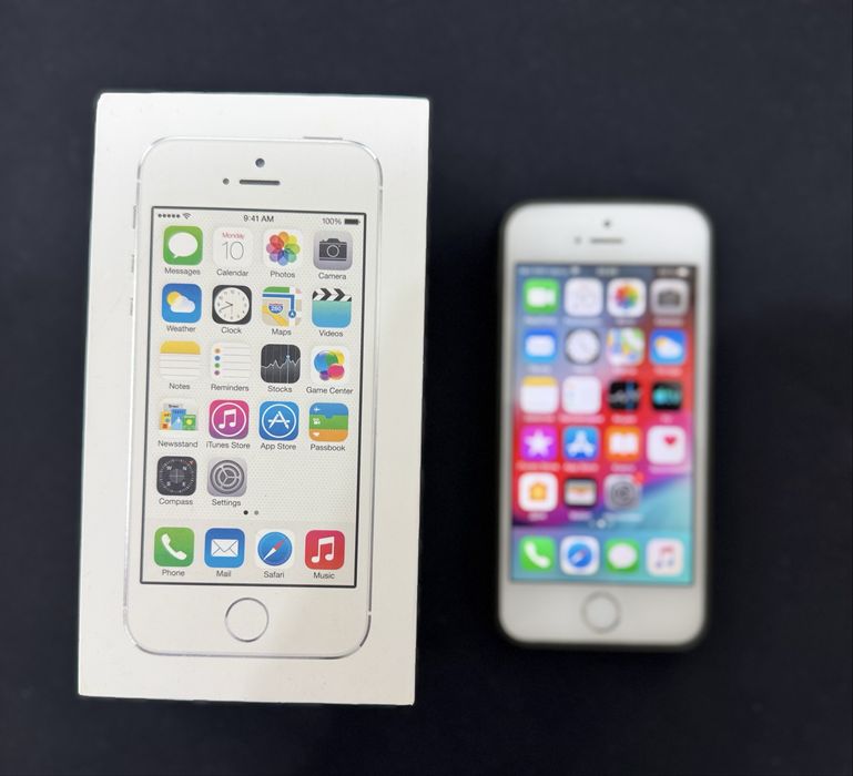 Продам Iphone 5s айфон 5с