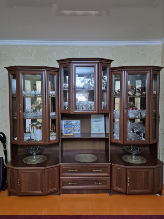 Стенка в идеальном состояние