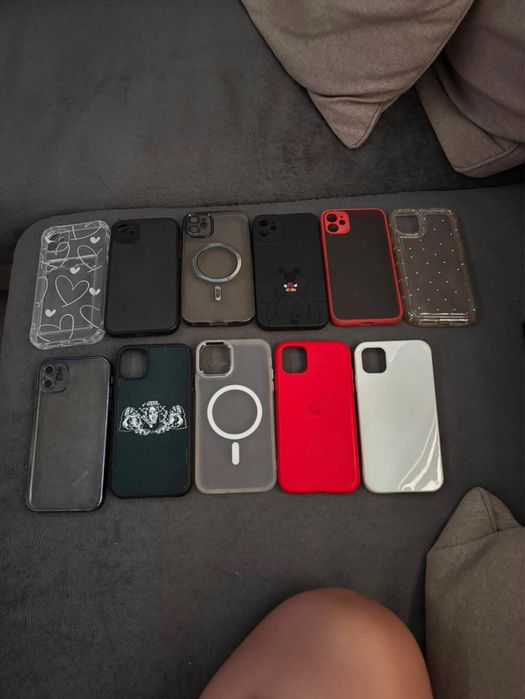 Кейсове за iPhone 11