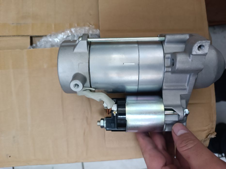 Стартер на 5.7 Тойота Лексус