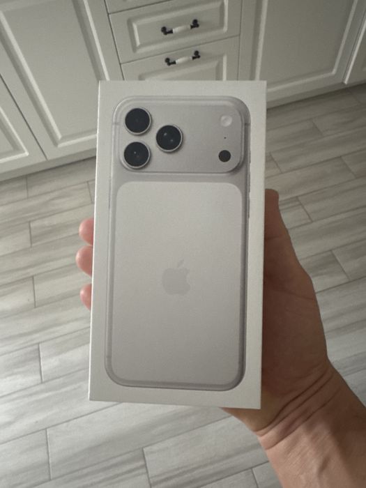 iphone 17 pro max 256gb silver , nou, sigilat, esim