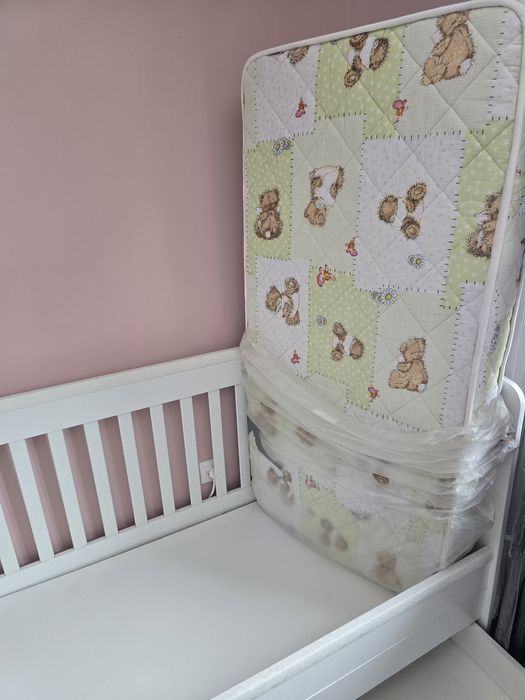 Детска дървена кошара 70/140 с матрак