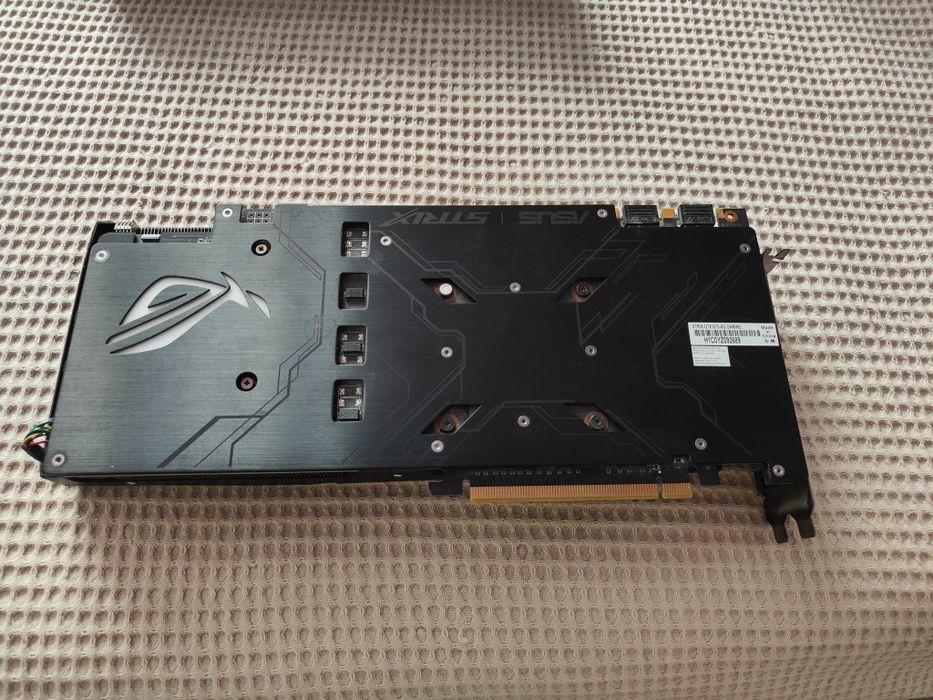 Продам видеокарту Asus Nvidia  GTX1070 8Gb