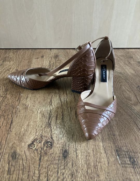 Pantofi The 5th Element, Camel Adele,cu toc gros, piele naturala, maro