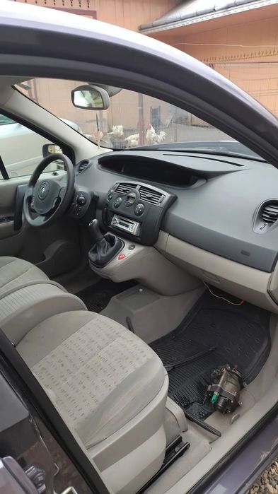 Dezmembrez / Dezmembrari / Piese Renault Grand Scenic 2 1.5 dci euro 4 K9K 2003-2007