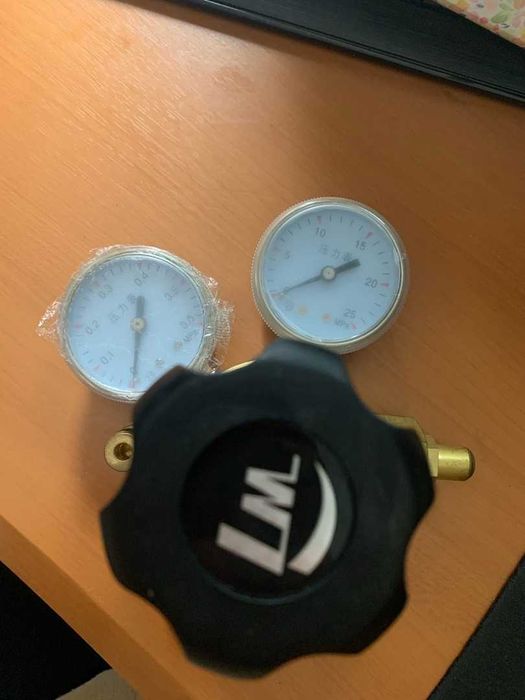 продам редуктор LM-752CIN