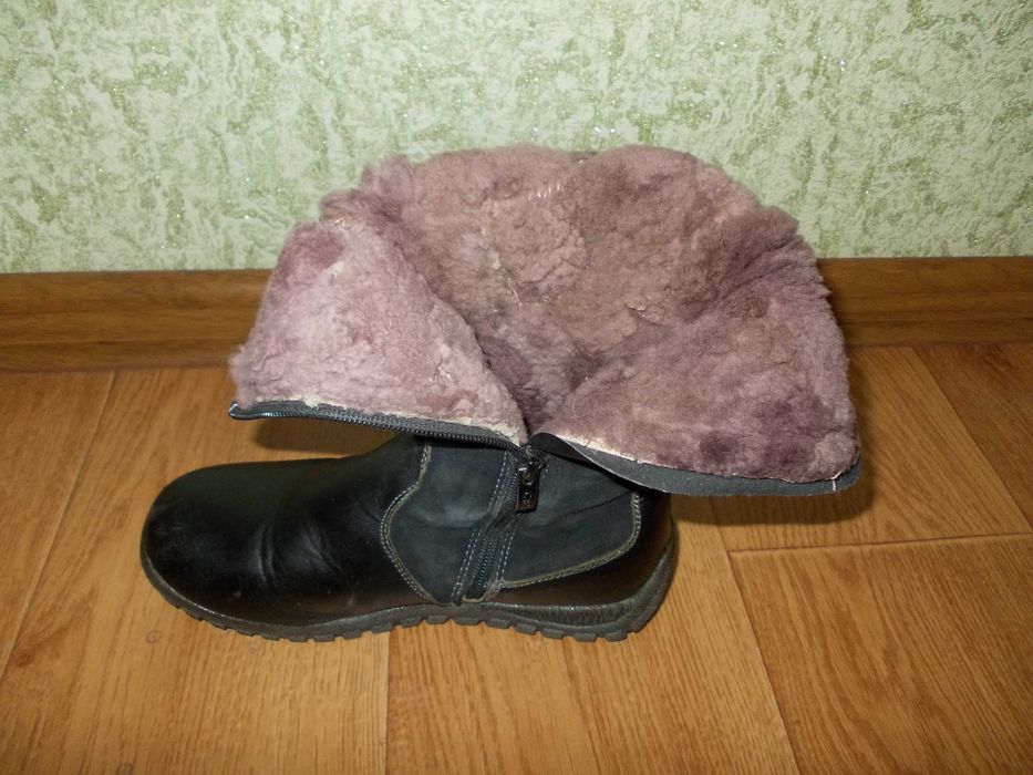 Теплые сапоги, размер 35.