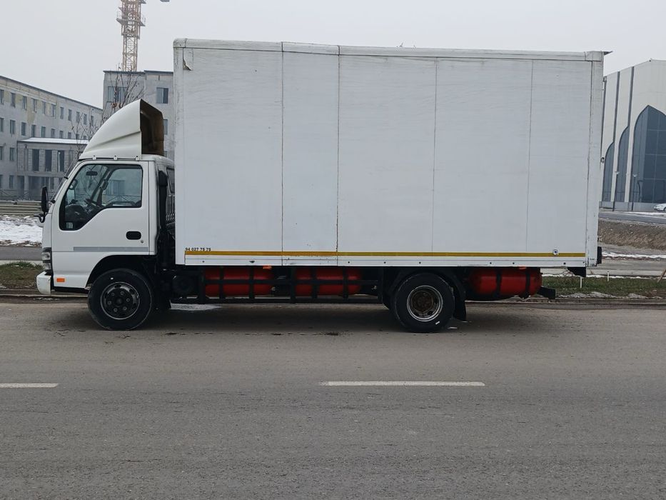 Isuzu lar sotiladi. Исузу лар сотилади.