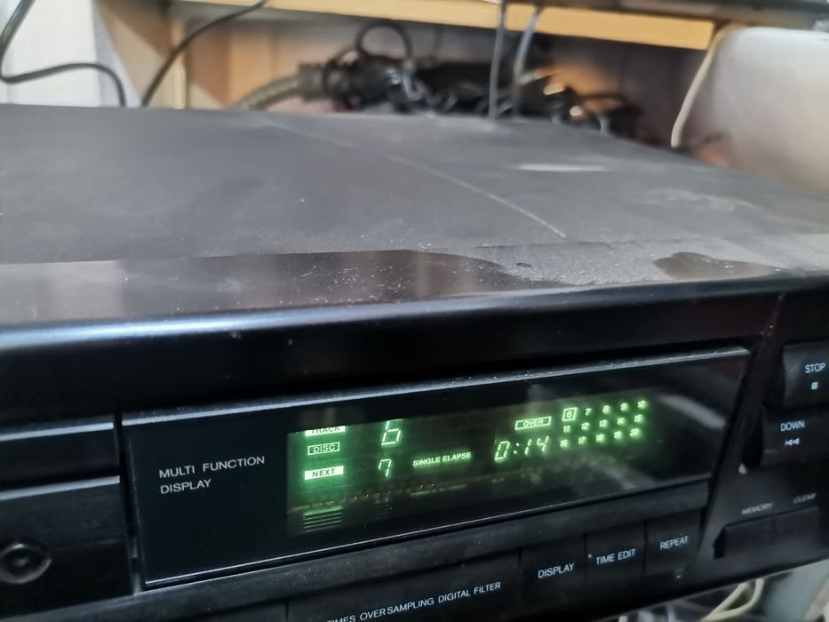 Cd player onkyo 6810