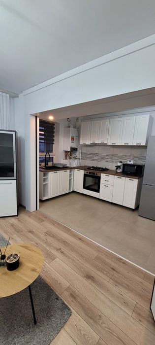 Inchiriez studio Maurer