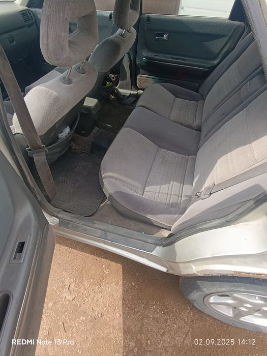 Мазда 626 хэтчбек