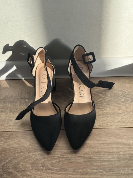 Туфли на каблуке 35 размер