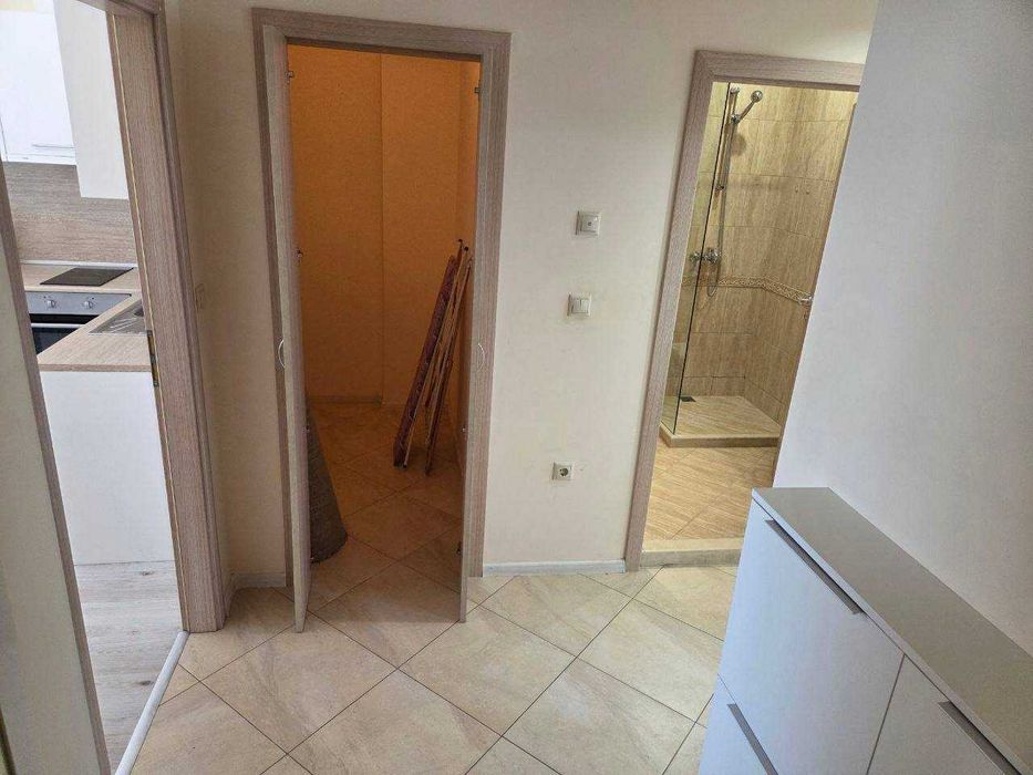 Тристаен под наем с морска гледка в Varna South Bay , кв. Аспарухово