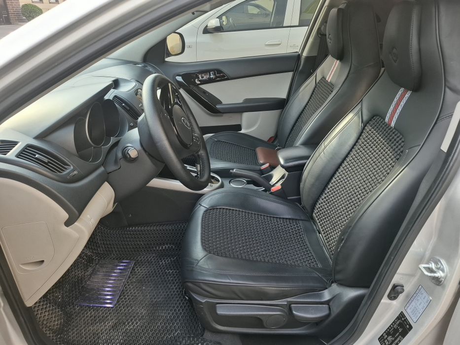 Киа Форте авто мошина