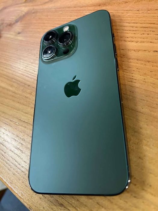 Продаю iPhone 13 pro 256гб