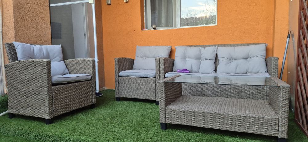 Inchiriez apartament 2 camere Green Park Tatarasi