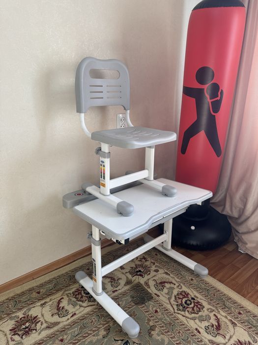 Растущая парта.