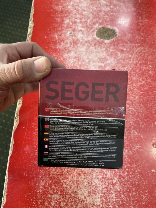 Signal sotiladi universal