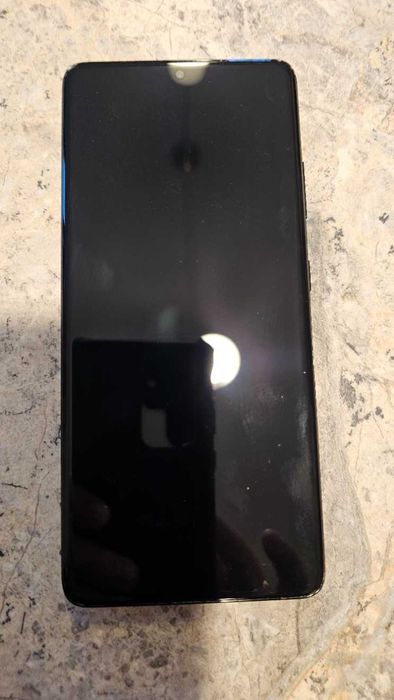 Samsung Galaxy S21 Ultra – отлично състояние, без драскотини, с твърд
