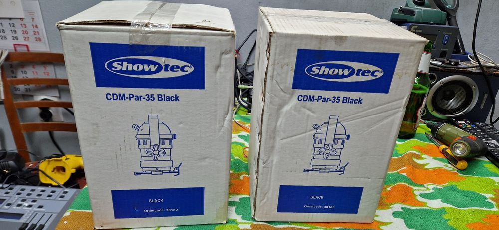 Proiector Showtec cdm par 35 negru
