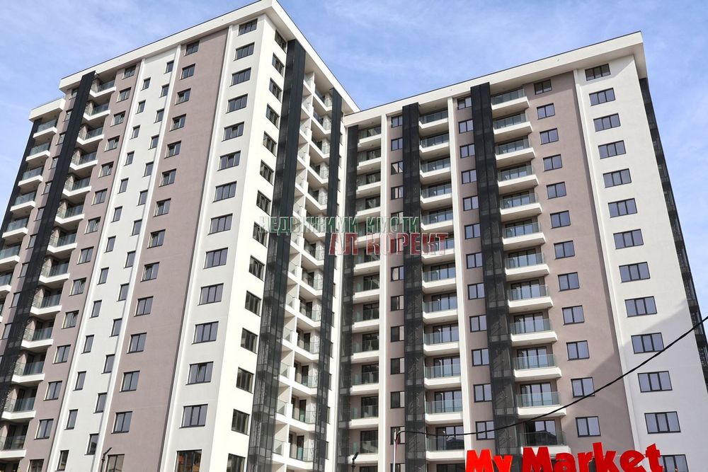 Продава се Двустаен апартамент в Варна, Възраждане 1 - 74 кв.м за 1419 €/кв.м - Снимка #1