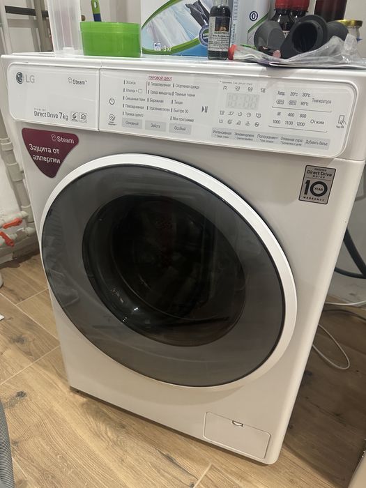 Продам стиральную машину