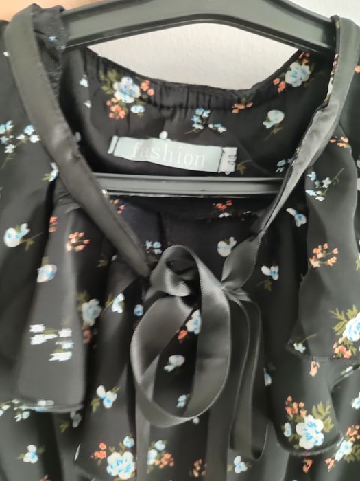 Продам платье 44 размер.