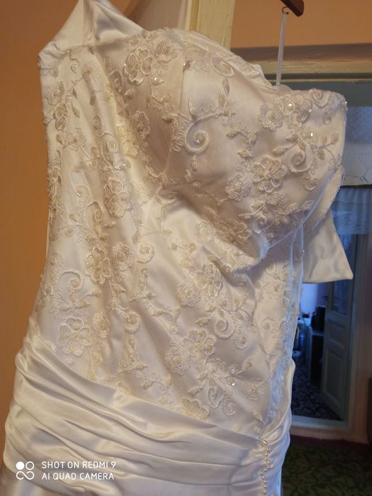 Rochie mireasa stare buna