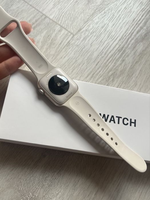 Apple Watch SE 2 40mm GPS + Cellular Starlight, 94% АКБ