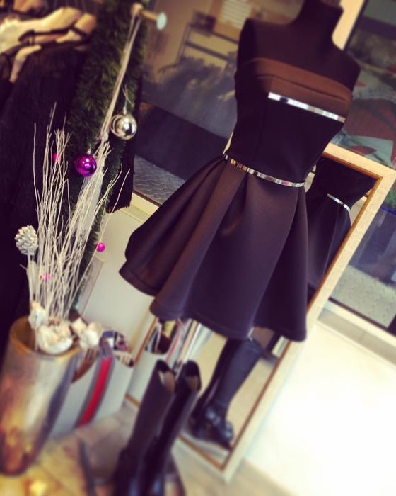 Other theory официална рокля с метален колан Alessa Cliche