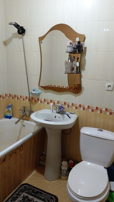 Bir xonalik uy sotiladi PANELNIY DOM