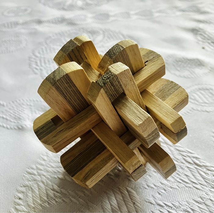 Логически пъзел