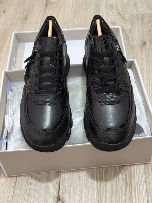 Чисто нови маратонки TAMARIS