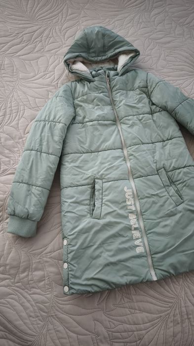 Куртка на девочку 12-13 лет