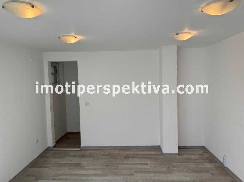 Продава се Едностаен апартамент в Пловдив, Център - 27 кв.м за 1758 €/кв.м - Снимка #2