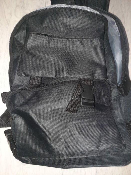 Новые рюкзаки оба за 1500