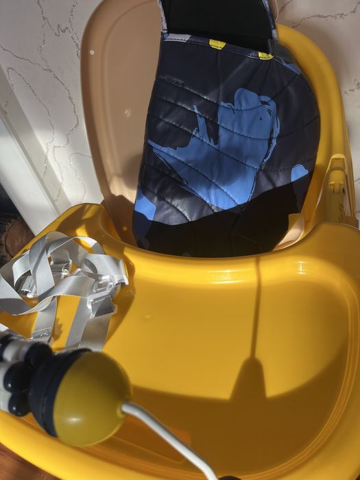 Детский стульчик для кормления